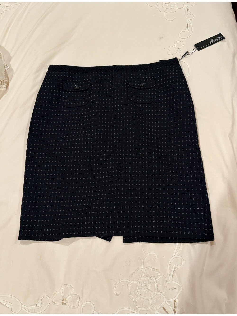 Black micro pattern mini skirt by Willi Smith fully lined sz12
